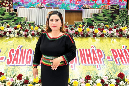 Nêu gương sáng vì cộng đồng
