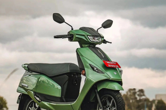 Suzuki chính thức mở bán xe máy điện quốc dân, giá chỉ 30 triệu đồng