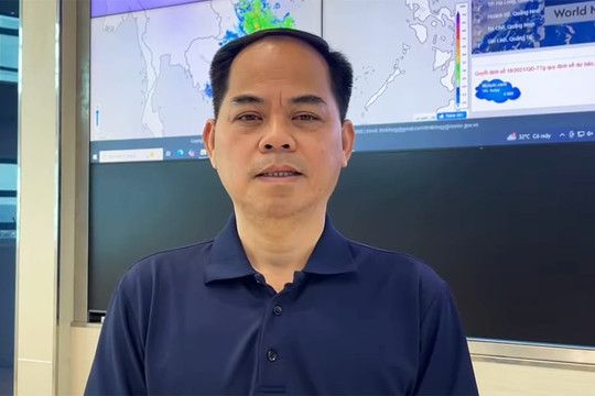 Dự báo hai kịch bản đường đi của bão số 1