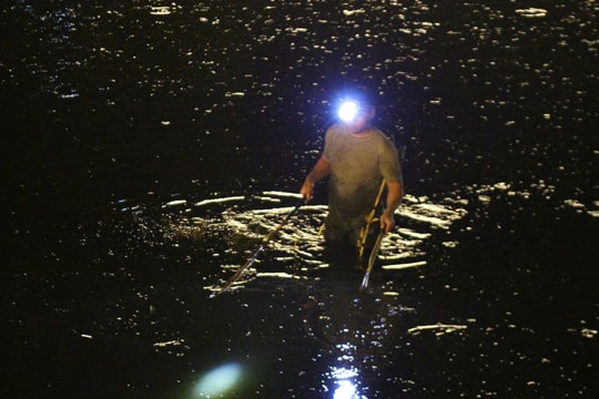 Bảo Lộc: Phổ biến tình trạng dùng kích điện đánh bắt cá