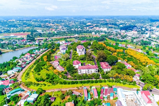 Lắng đọng... cấp huyện