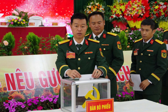 Đảng bộ Trung đoàn Bộ binh 994 tổ chức thành công Đại hội điểm nhiệm kỳ 2025 - 2030