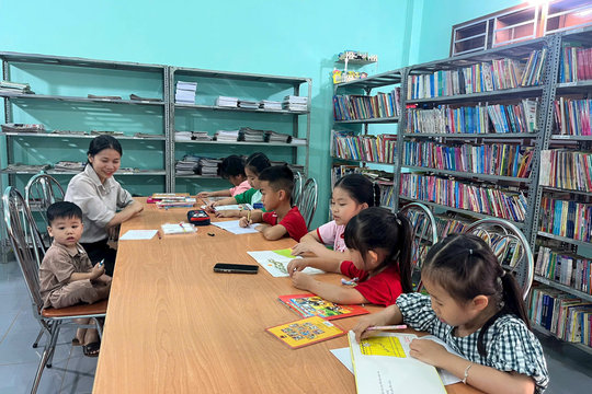 Thư viện Đắk Nông thu hút trẻ em ngày hè