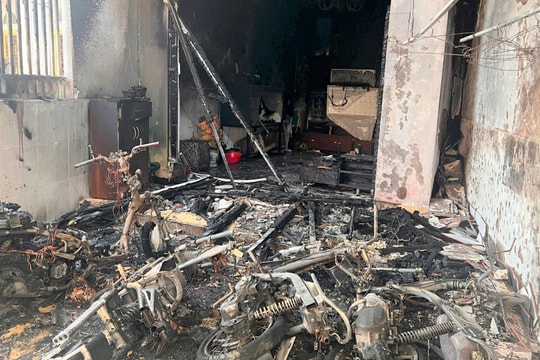 Bảo Lộc: Cháy nhà lúc rạng sáng, 5 người trong gia đình may mắn thoát nạn