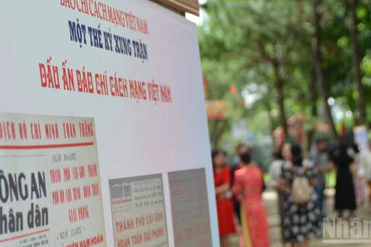 Gia Lai: Khai mạc Triển lãm trưng bày, giới thiệu thành tựu 100 năm Báo chí Cách mạng Việt Nam
