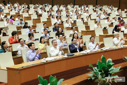 Sửa đổi, bổ sung 5/120 điều của Hiến pháp năm 2013