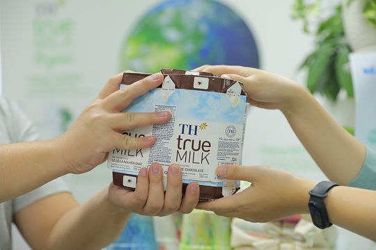 Anh hùng Lao động Thái Hương được quốc tế vinh danh nhà lãnh đạo xuất sắc trong phát triển bền vững toàn cầu 2025
