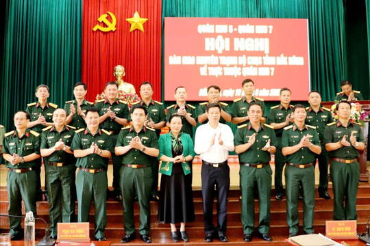 Bộ CHQS tỉnh Đắk Nông trực thuộc Quân khu 7