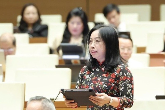 Đề xuất khẩn trương tăng lương tối thiểu vùng từ tháng 7/2025; sớm tăng lương cho cán bộ, công chức; xây dựng bảng lương đặc thù cho ngành y tế