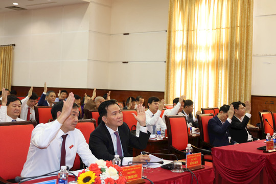 HĐND tỉnh Đắk Nông thông qua 2 nghị quyết chuyên đề