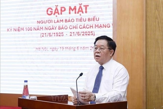 Phát biểu của đồng chí Nguyễn Trọng Nghĩa, Ủy viên Bộ Chính trị, Bí thư Trung ương Đảng, Trưởng Ban Tuyên giáo và Dân vận Trung ương tại Chương trình Gặp mặt, tuyên dương Người làm báo tiêu biểu