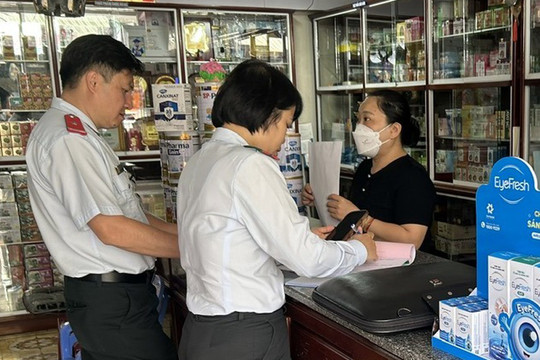 Đấu tranh, ngăn chặn và đẩy lùi hàng giả trong lĩnh vực y tế