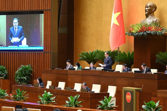 Ngày 23/6, Quốc hội thảo luận về dự thảo Nghị quyết cơ chế xử lý khó khăn, vướng mắc do quy định của pháp luật