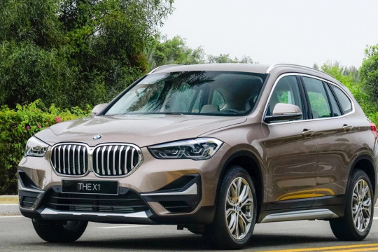 BMW X1 2021: SUV hạng sang nhỏ gọn, giá từ 1,859 tỷ đồng
