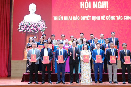 Công bố quyết định về công tác cán bộ của 4 xã mới tại huyện Đơn Dương