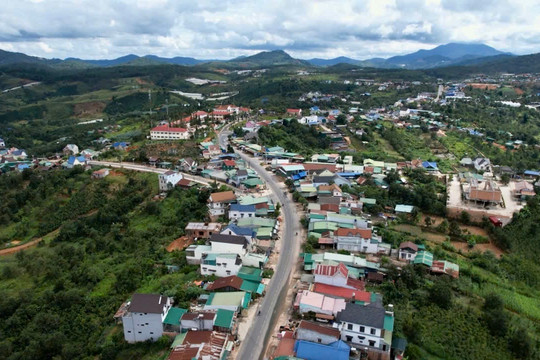 Đạ Nhim về đích xã nông thôn mới nâng cao