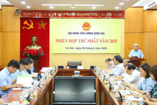 Đề xuất 2 phương án tăng lương tối thiểu vùng