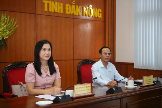 Đẩy nhanh tiến độ chuyển đổi số phục vụ chính quyền 2 cấp