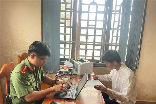 Khởi tố vụ án hình sự “Cố ý làm lộ bí mật nhà nước; chiếm đoạt bí mật nhà nước” liên quan đến kỳ thi tốt nghiệp THPT năm 2025