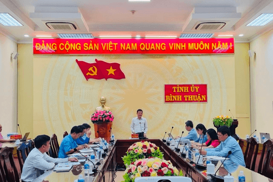 Công văn 57: Tăng cường công tác quản lý, xét duyệt các đoàn công tác và đảng viên đi nước ngoài