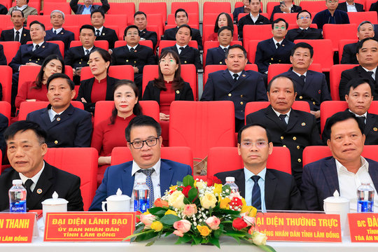 Công bố các quyết định về công tác cán bộ tại Toà án Nhân dân tỉnh Lâm Đồng (mới)