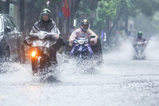 Thời tiết 10 ngày tới: Bắc Bộ mưa triền miên, nguy cơ sạt lở, ngập lụt diện rộng