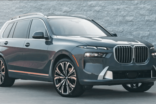 BMW X7 2023 – SUV hạng sang 7 chỗ, giá từ 6,3 tỷ đồng