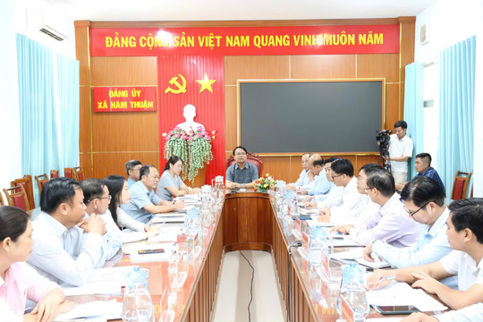 Phó Bí thư Tỉnh ủy Đặng Hồng Sỹ làm việc với 2 xã Hàm Thuận, Hàm Liêm