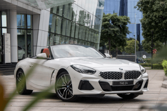 BMW Z4 Roadster 2021-Mui trần thể thao, giá từ 3,33 tỷ đồng