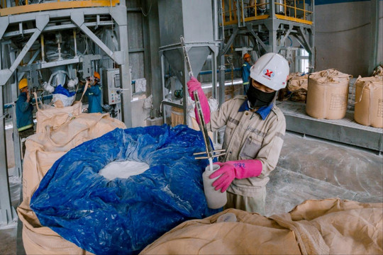 Công ty Nhôm Đắk Nông đặt mục tiêu đạt hơn 364.000 tấn alumin