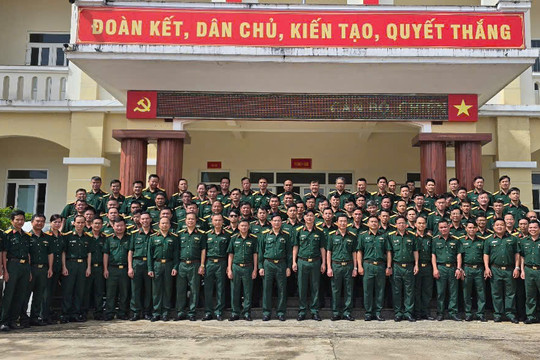 Đơn vị là nhà, cán bộ, chiến sĩ là anh em ruột thịt