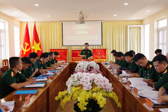 Thủ trưởng Bộ CHQS tỉnh kiểm tra, nắm tình hình các cơ quan, đơn vị sau sáp nhập