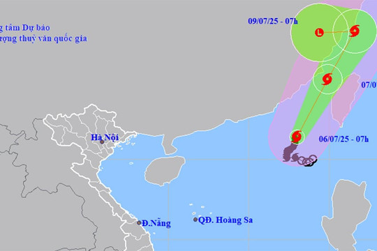 Bão số 2 Danas đạt cấp cực đại, biển động dữ dội