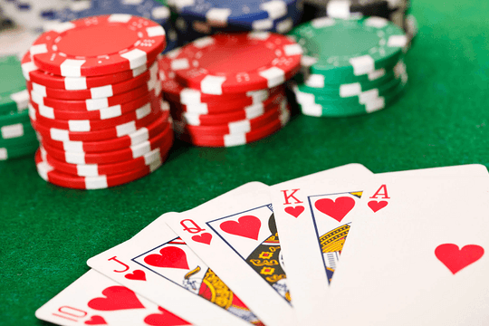 Trường hợp nào chơi Poker bất hợp pháp, hợp pháp tại Việt Nam?