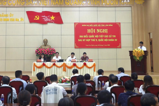 Đoàn ĐBQH tỉnh Lâm Đồng tiếp xúc cử tri phường Nam Gia Nghĩa