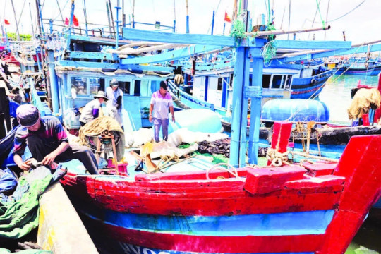 Ngăn chặn sớm tàu cá nguy cơ vi phạm IUU