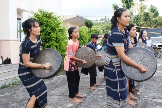 Gìn giữ văn hóa vùng miền