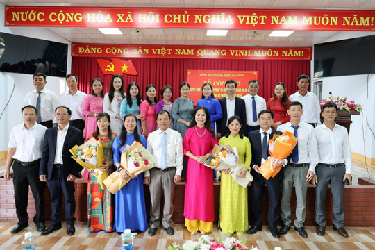 Đảng ủy phường Đông Gia Nghĩa công bố quyết định thành lập các chi bộ, chỉ định nhân sự cấp ủy