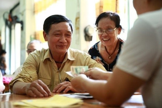 Cán bộ tinh giản biên chế có được chuyển hưởng chế độ của Nghị định 178?