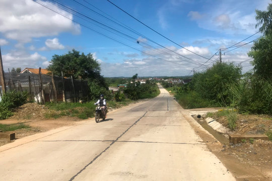 Tạo sinh kế cho người dân vùng biên