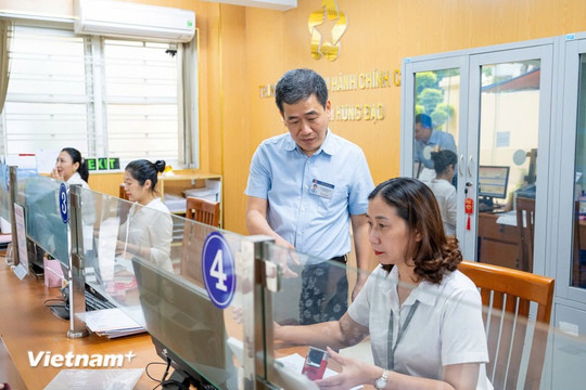 Bộ Nội vụ: Đánh giá cán bộ bằng KPI để 'có vào, có ra, có lên, có xuống'