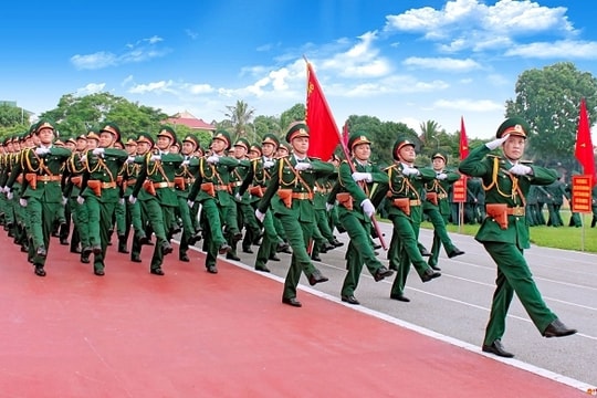 Sửa đổi, bổ sung quy định phong, thăng, giáng cấp quân hàm; bổ nhiệm chức vụ, giáng chức, cách chức đối với hạ sĩ quan, binh sĩ