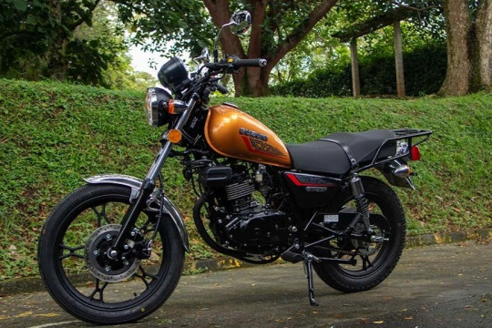 Mẫu xe huyền thoại Suzuki GN125 tái xuất với công nghệ mới, giá 45 triệu đồng
