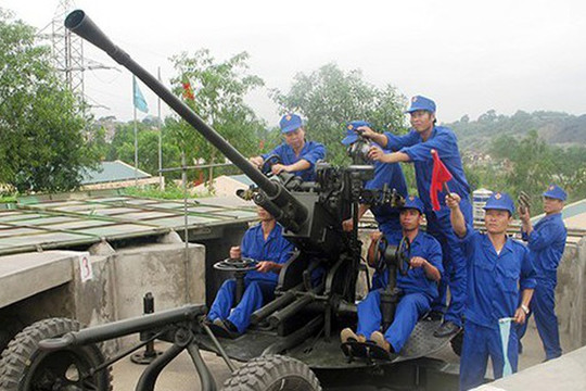 Chế độ tiền lương, tiền công, tiền ăn, phụ cấp đặc thù... đối với người tham gia hoạt động phòng không nhân dân