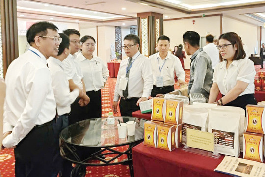 Hơn 30 năm khởi nghiệp với cà phê
