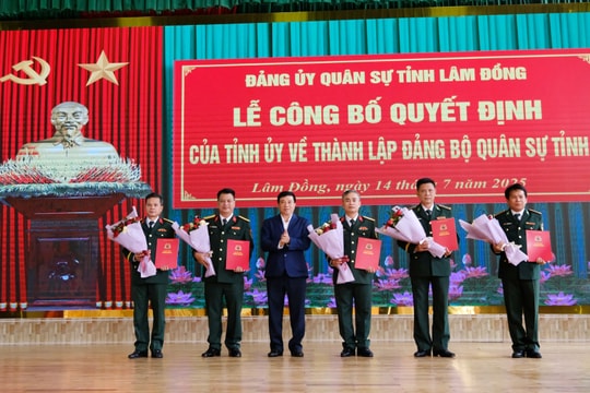 Công bố quyết định thành lập Đảng bộ Quân sự tỉnh Lâm Đồng