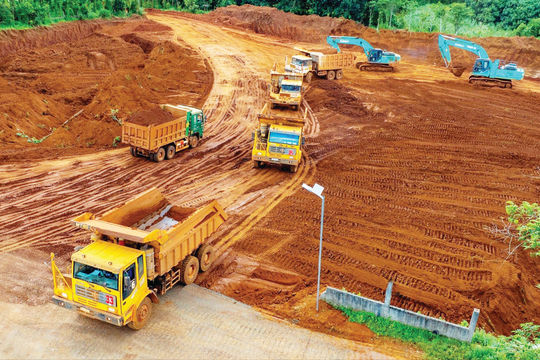Trung tâm nhôm quốc gia nhìn từ các dự án alumin ở Lâm Đồng