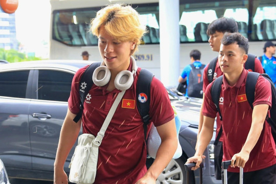 Tuyển U23 Việt Nam đến Jakarta, sẵn sàng xung trận Giải Vô địch U23 Đông Nam Á 2025