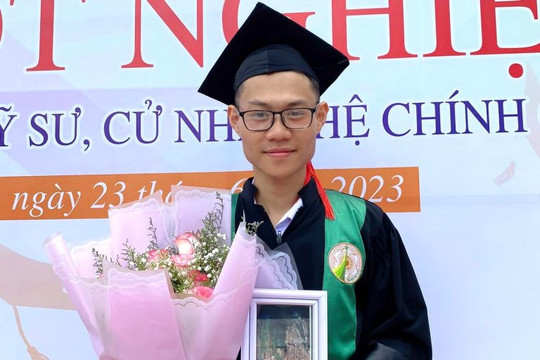 Thủ khoa Trường Đại học Đà Lạt được tuyển thẳng làm giáo viên trường chuyên