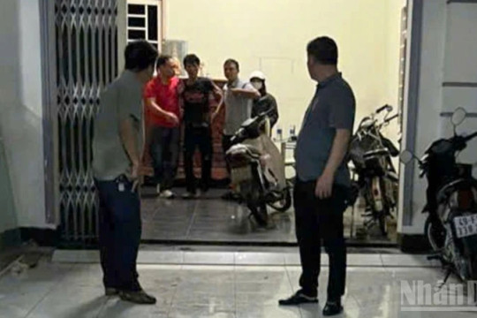 Lâm Đồng: Giải cứu người phụ nữ bị thanh niên "ngáo đá" dùng dao khống chế